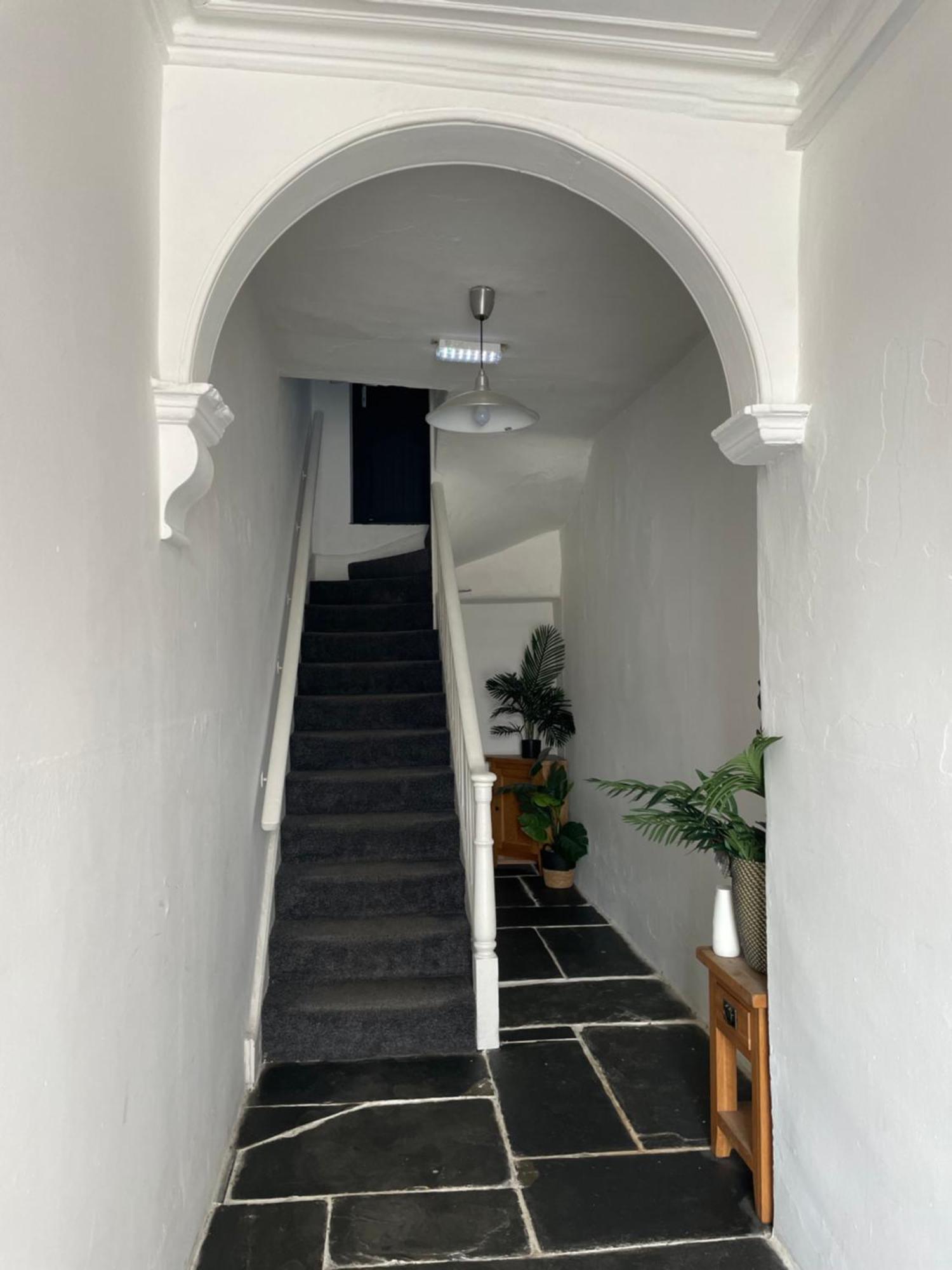 Flat 1 Apartman Lampeter Kültér fotó