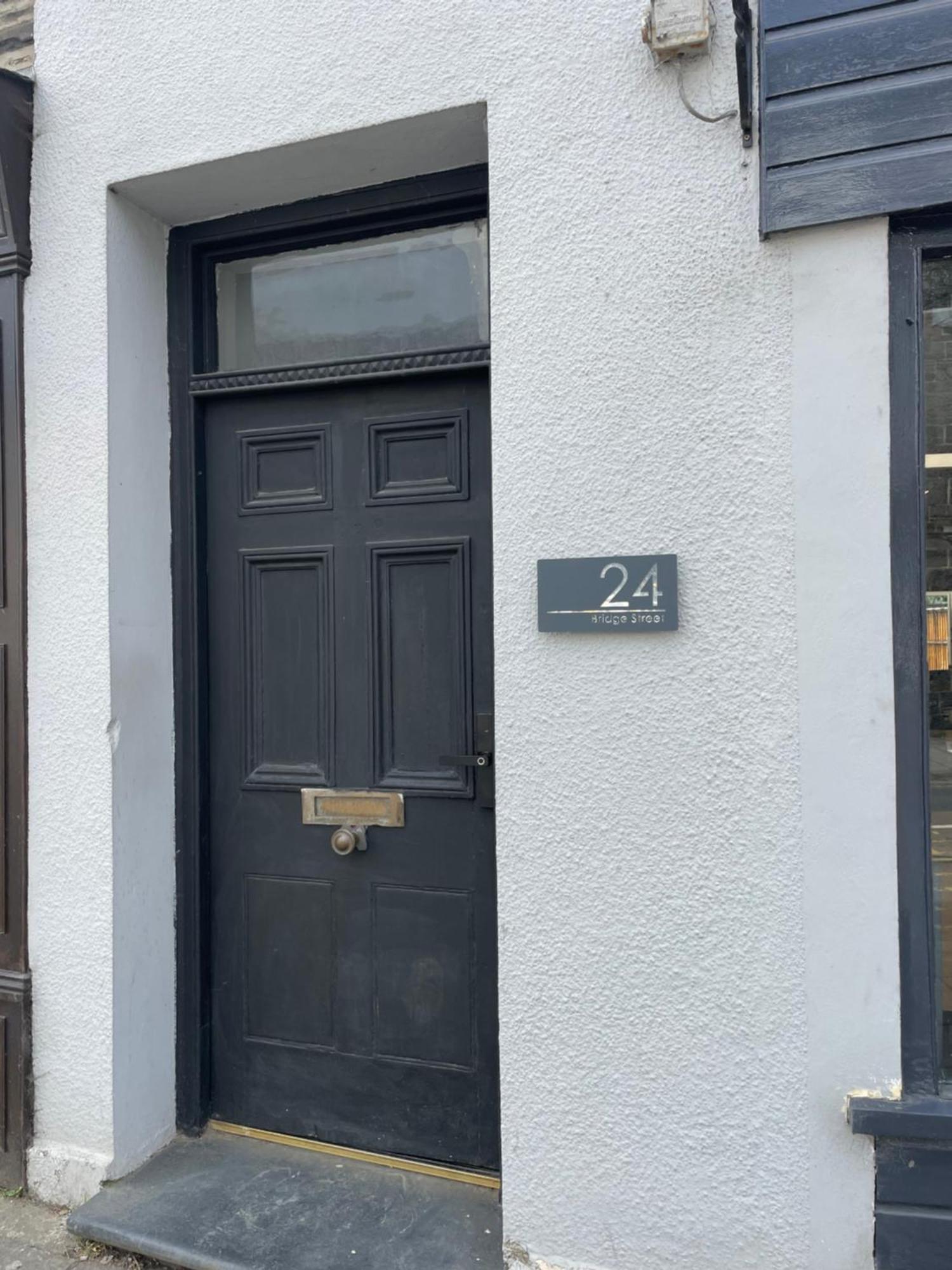 Flat 1 Apartman Lampeter Kültér fotó